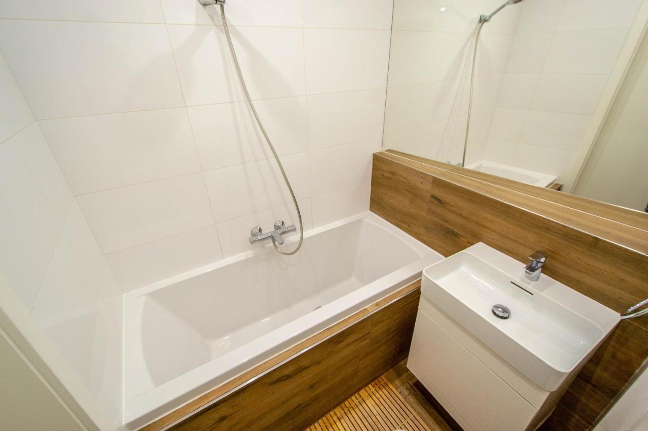 Executive Bright Apt. By Ruterra Praga Exterior foto