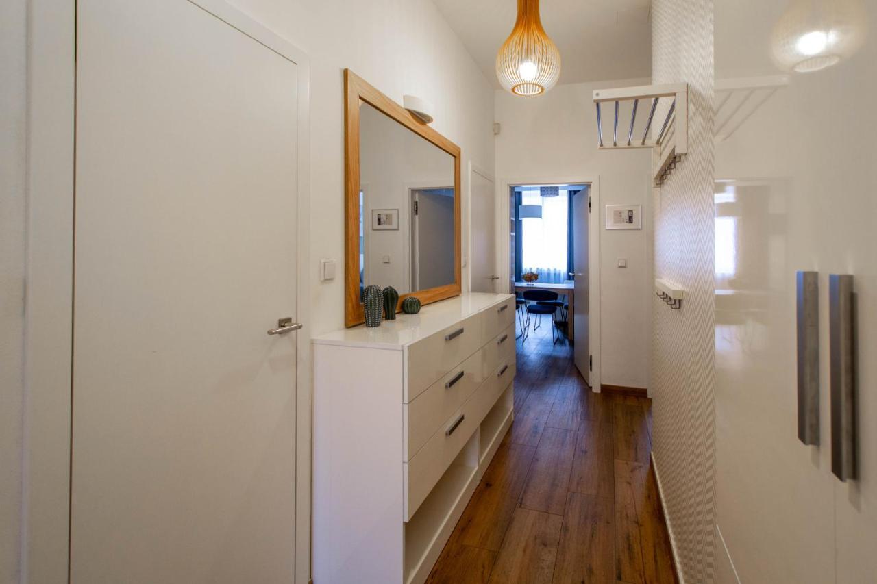 Executive Bright Apt. By Ruterra Praga Exterior foto