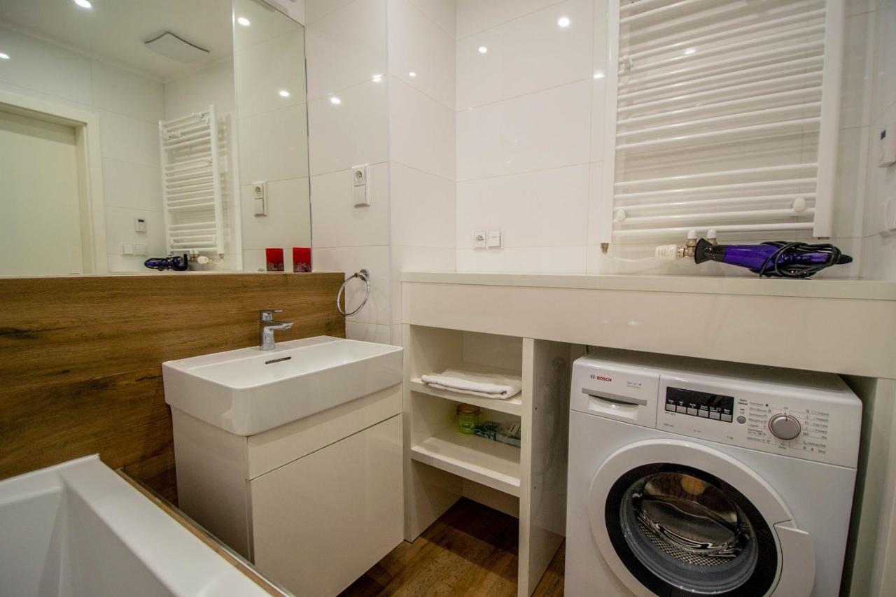 Executive Bright Apt. By Ruterra Praga Exterior foto